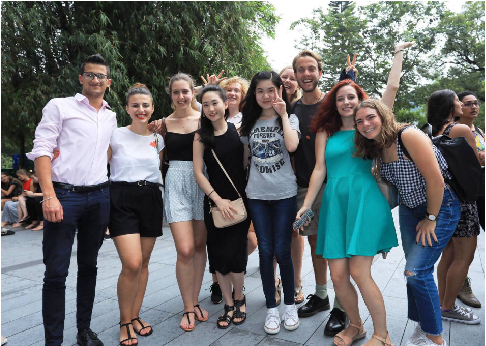 CUHK students group photo